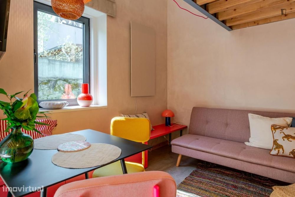 Casa com 1 quartos - localizado em Lordelo do Ouro Porto