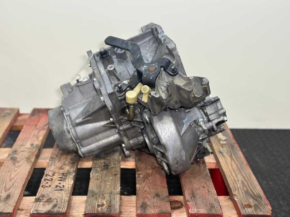 Caixa de velocidades Peugeot / Citroen 1.6HDI (Ref. 20DM65)