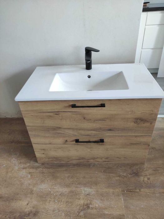 Szafka z umywalką i baterią 80cm JAK NOWA