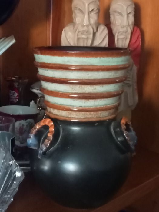 Bela jarra modernista alemã