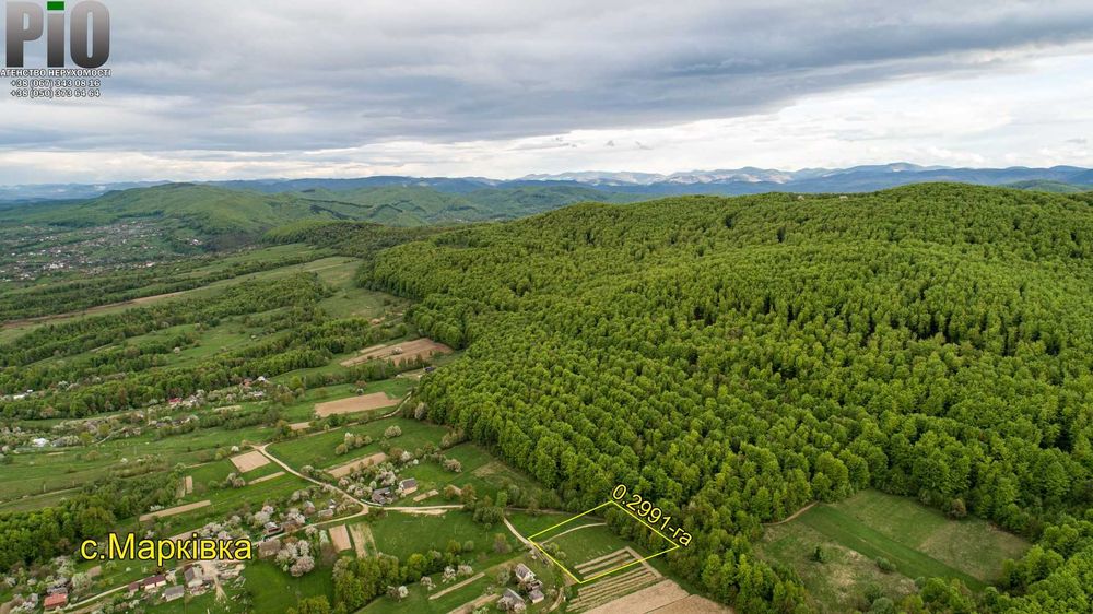Земельна ділянка в с.Марківка