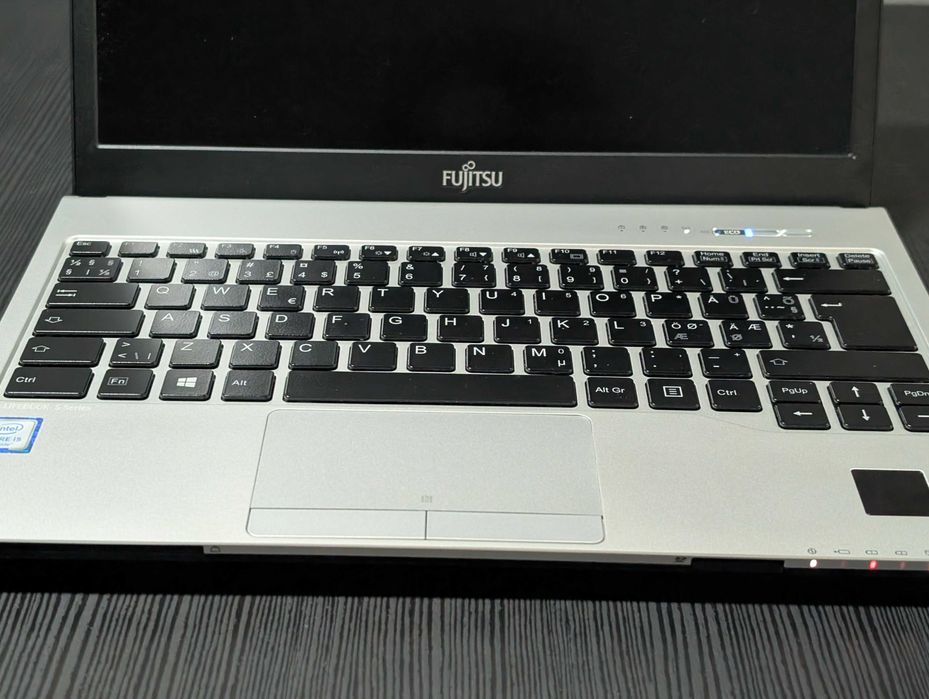 Portátil Fujitsu Lifebook S936 I5 12GB RAM SSD