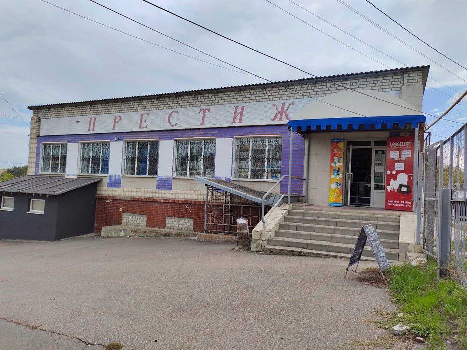 Здам в довгострокову оренду власне комерційне приміщення — 200 м²