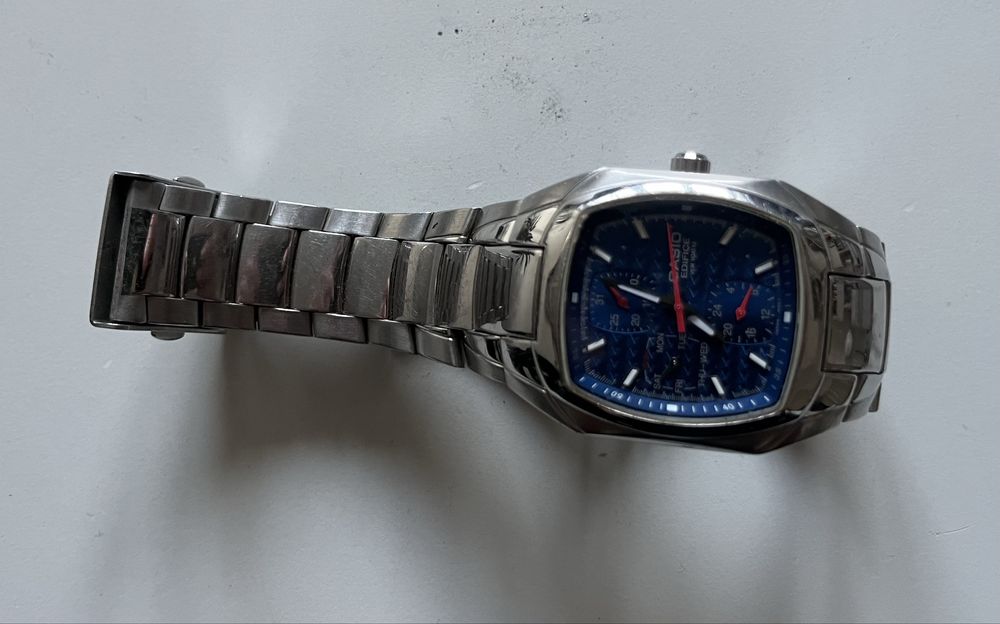 Zegarek elektroniczny vintage Casio