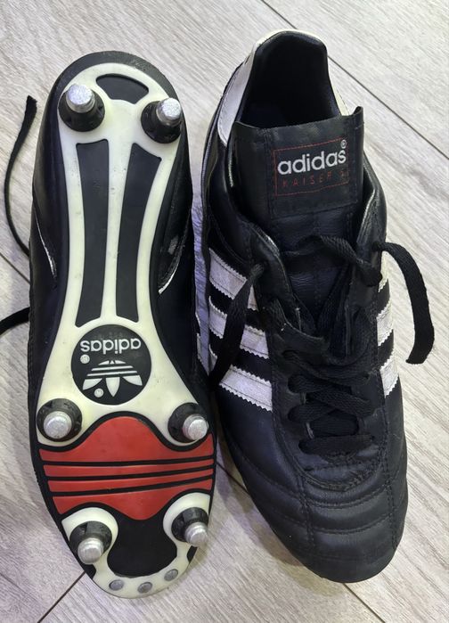 Korki adidas ładne