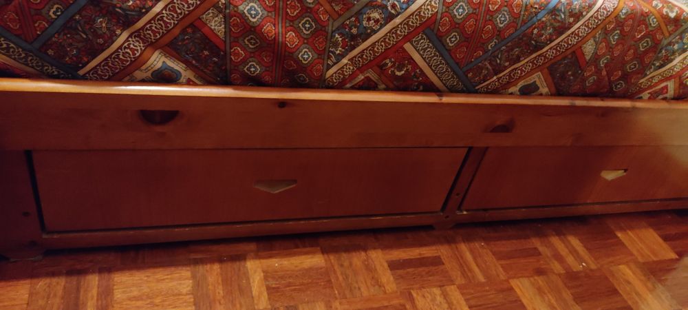 Cama pinho mel c/gavetões