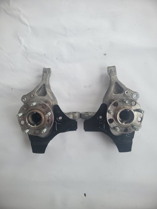 Поворотний кулак, цапфа kia ev 6. ev6