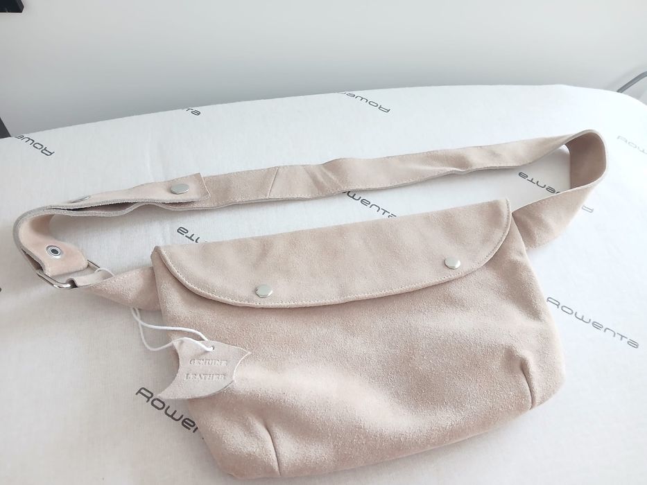 Bolsa de cintura - Natura - material em pele (ARTIGO NOVO)