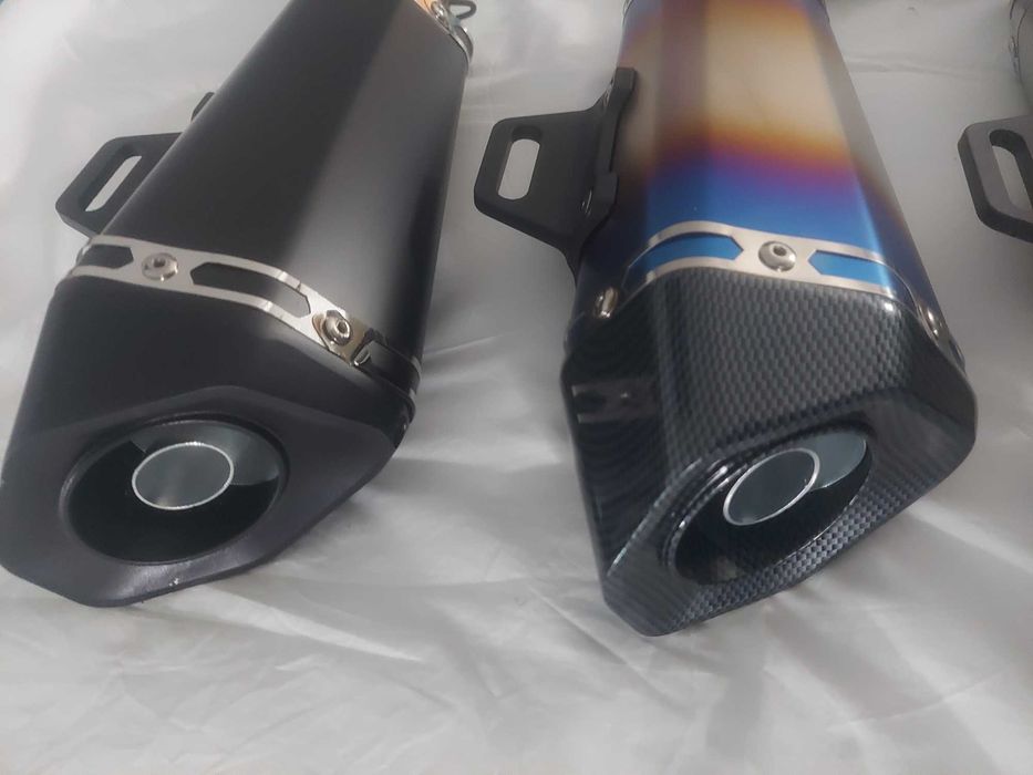 Escape tipo akrapovic curto