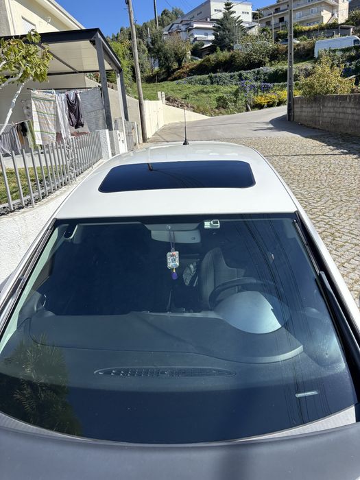Seat Leon 1.6Tdi 2011 — photo 4