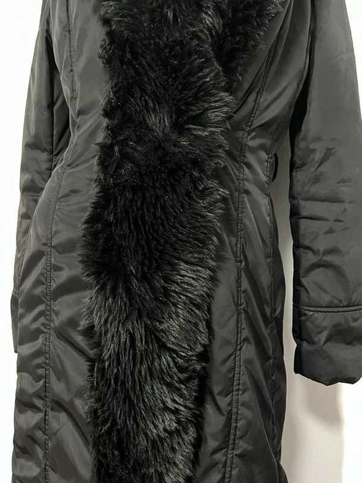 Balmain Czarna Długa Kurtka Z Futrem