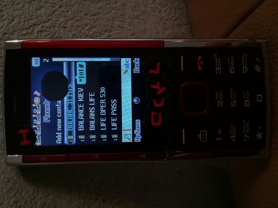 Мобильный телефон с 4 активными sim.