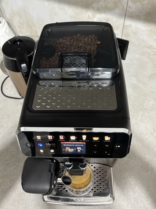 Кавомашина Philips late go 5400