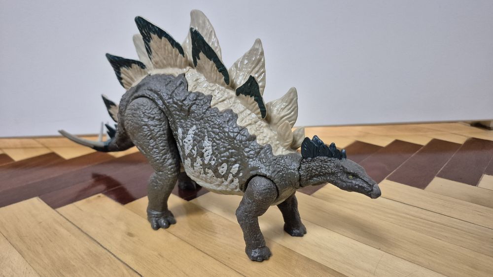 Фігурки Jurassic world Matell стегозавр(и).