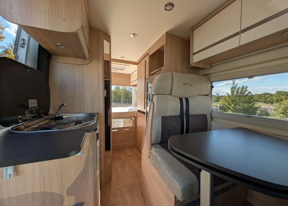 Alugo campervan  Giottivan 60T - 3 dormidas - Top!!
