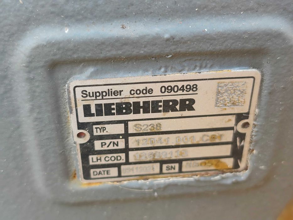 Most Liebherr NOWY Typ. S238 ,Liebherr Most skrętny. Liebherr / Comer
