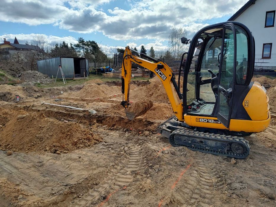 Usługi minikoparka, mini-koparka, koparka Piątek