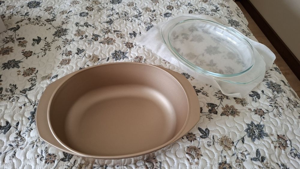 Naczynie żaroodporne szklane 3,5l  powłoka non-stick