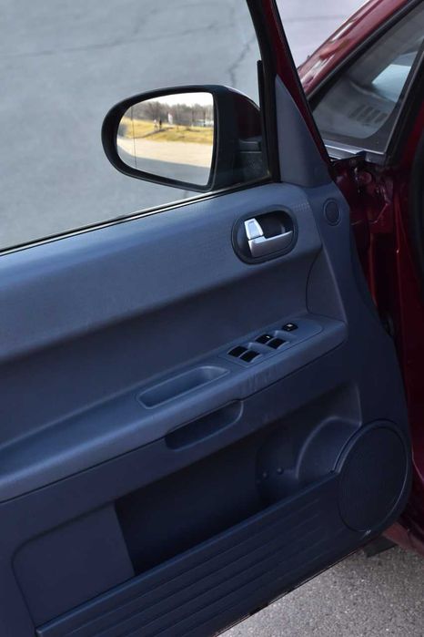 Mitsubishi Colt 2005 1.5 бензин (Перший внесок від 20%)