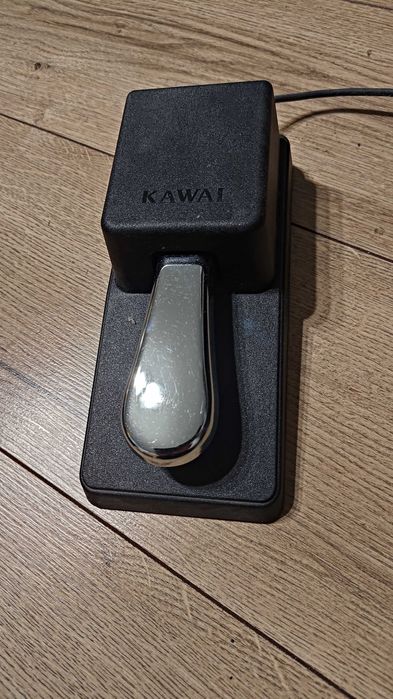 Pianino Cyfrowe Kawai ES520 Białe, Bogaty zestaw (etui, statyw,stołek)