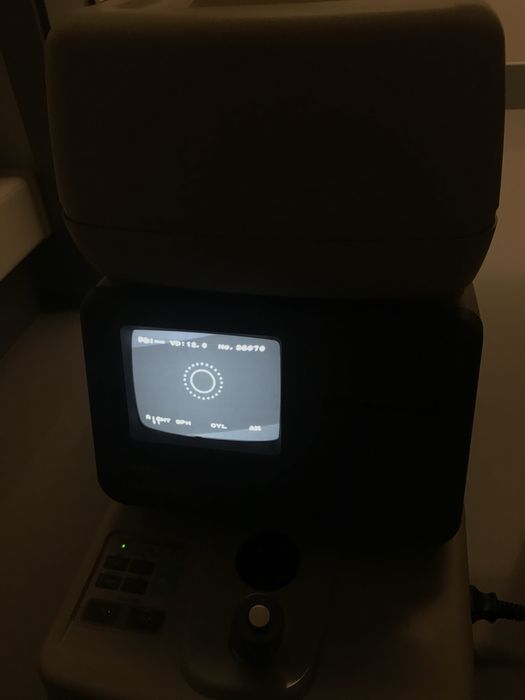 Auto-refratometro Canon R-50