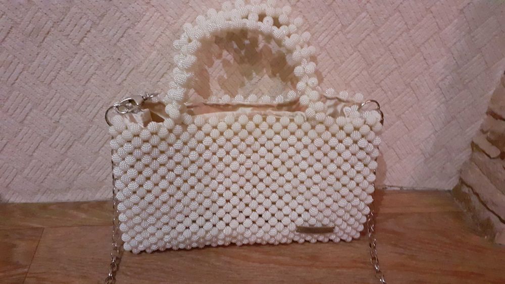 Сумка из бусин ручной работы