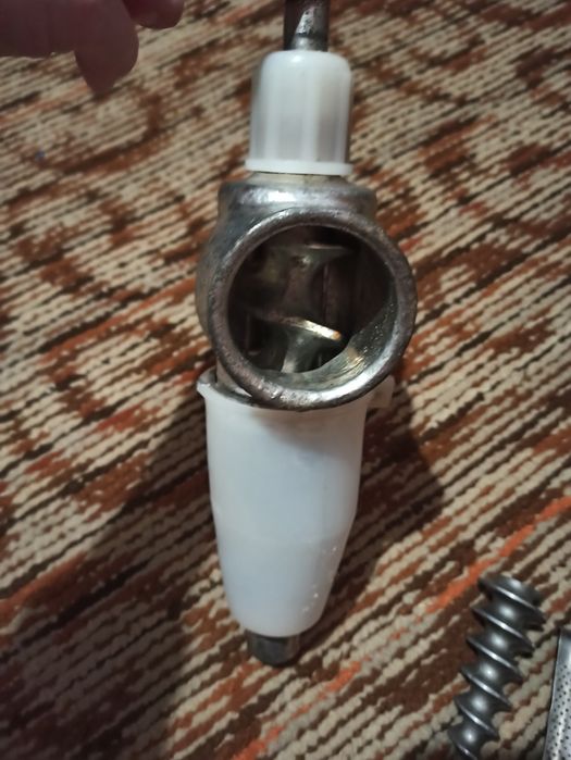 Соковыжималка ручная для томатов струмок мотор січ