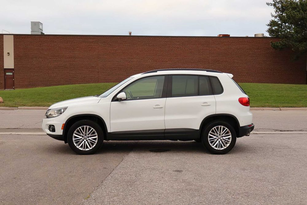 Volkswagen Tiguan      2016