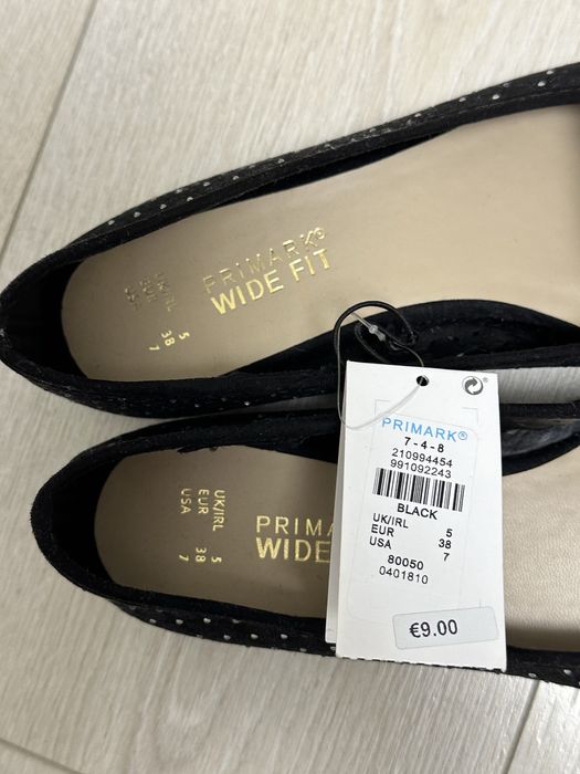 Балетки з камінням