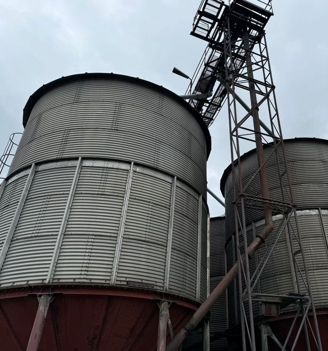 Silosy zbiorniki Zbożowe Petkus 150 ton redler podajnik