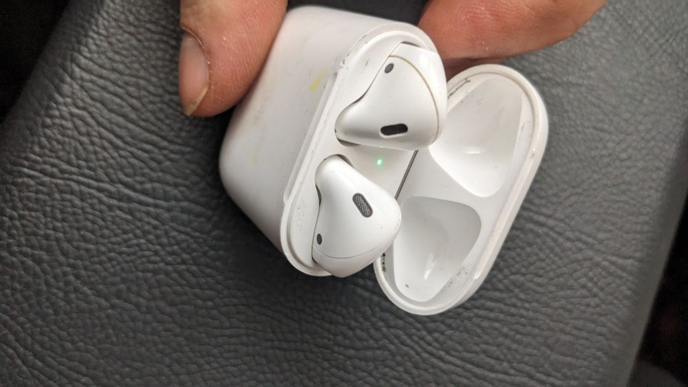 Навушники безпровідні   Earpods