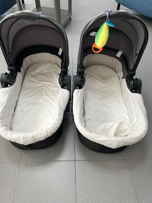 Carrinho gémeos chicco