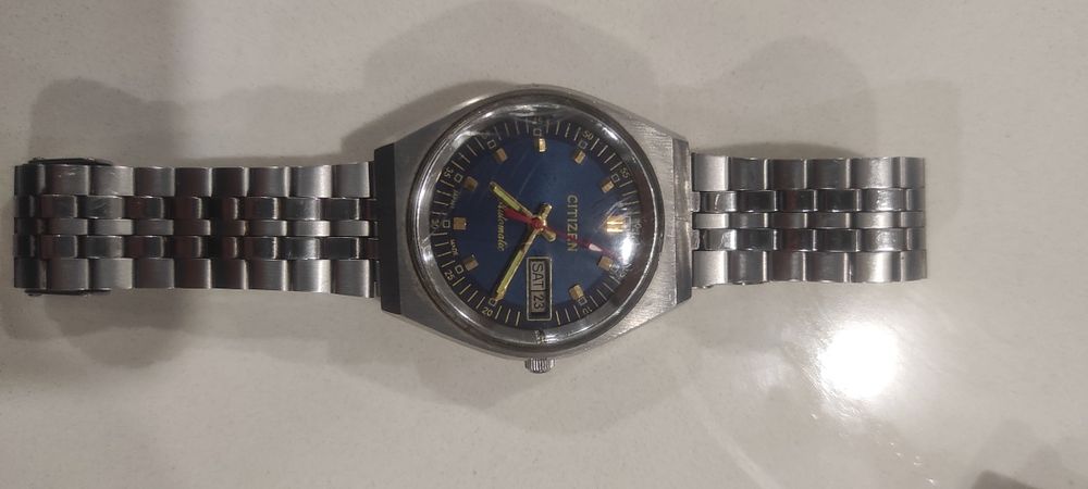 Relógio automático64552218819202122