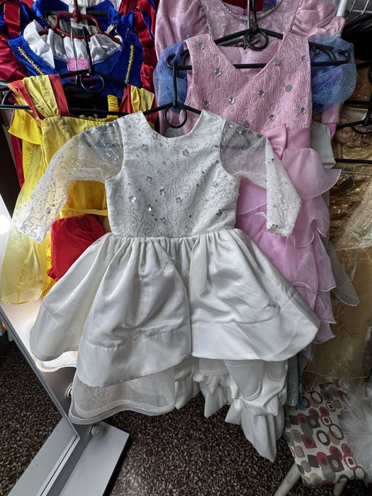 Прокат карнавальных костюмов