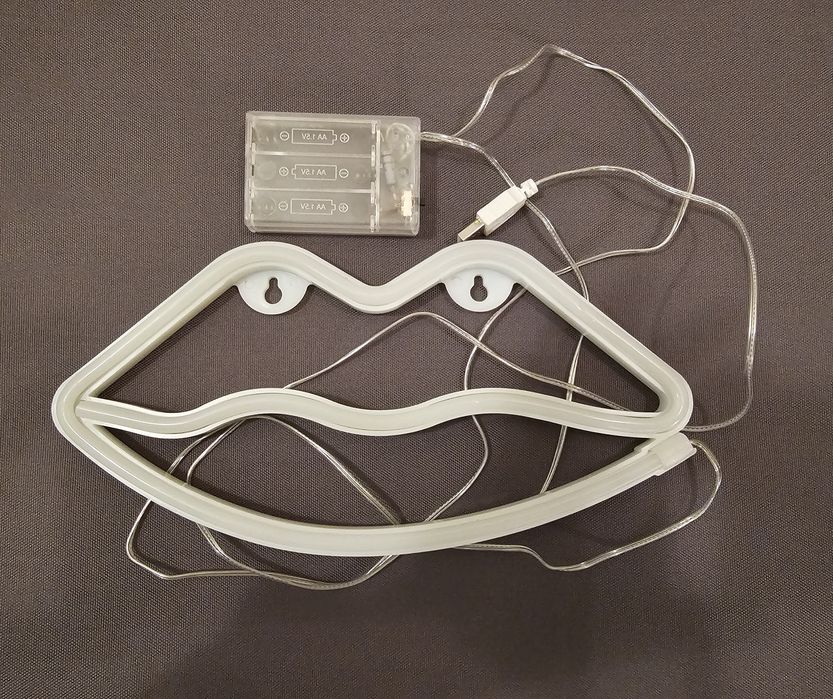 Світлодіодна неонова лампа.