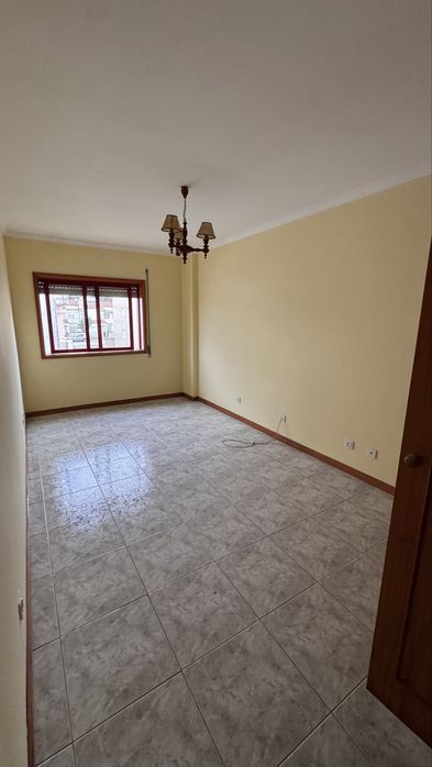 Apartamento T2 para arrendar em São João de Vêr, Santa Maria da Feira