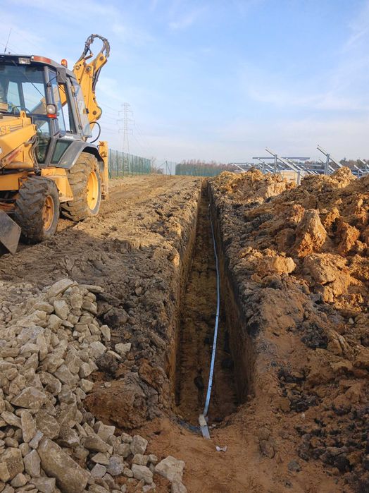 Przesiewanie mobilne Usługi koparko-ładowarką wykopy pod fundamenty