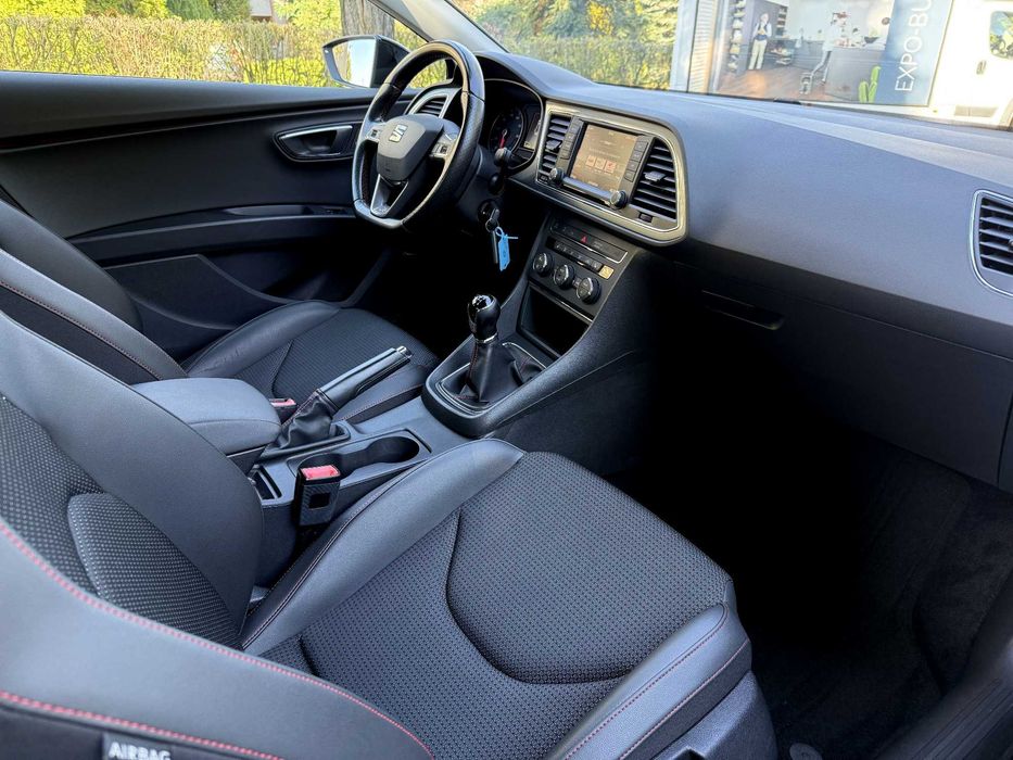 SEAT Leon 1.4 TSI FR Benzyna Nawigacja LED Oryginlany niski przebieg