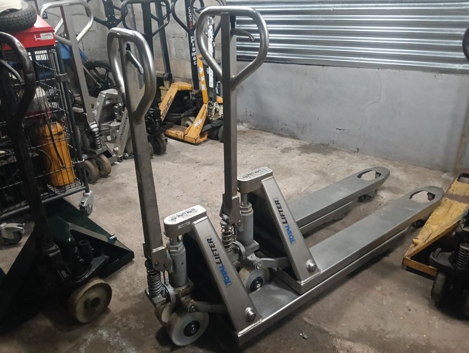 Porta paletes 2500 kg em inox