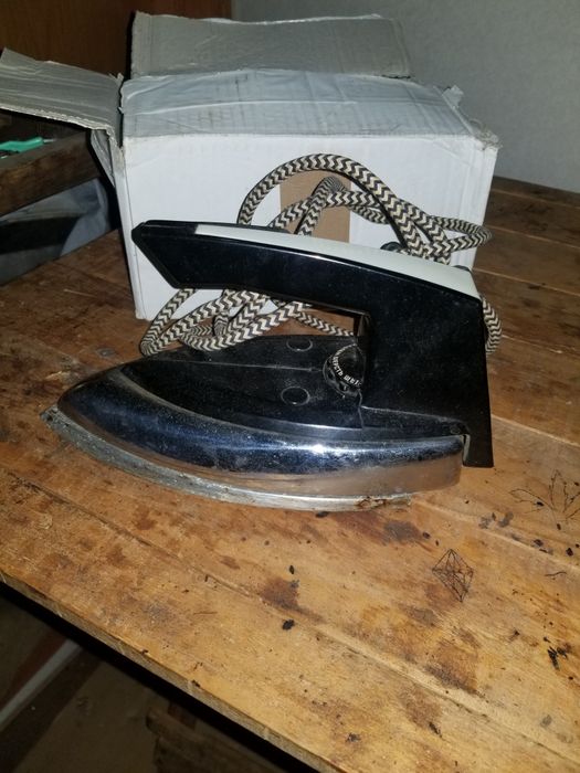 Утюг СССР 1кВт рабочий