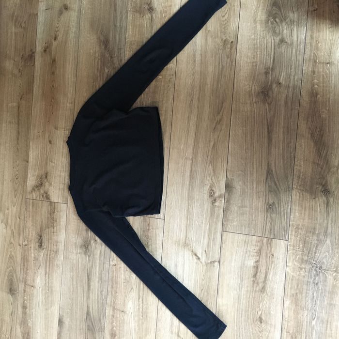 Czarny crop top z długim rękawem Adidas S/36