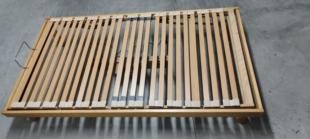 Conjunto somier eléctrico e colchão de látex