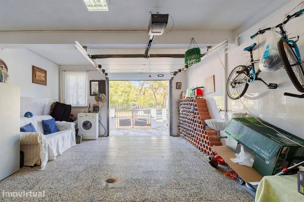 Moradia Geminada T3+ Sótão + Garagem -Qtª Rouxinol