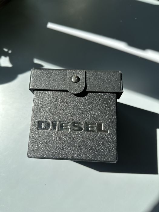 Smartwatch Diesel Full Guard 2.5 DZT2010 – komplet, bardzo dobry stan