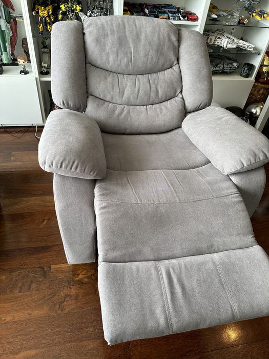 Poltrona sofá individual cinzenta Eletrica