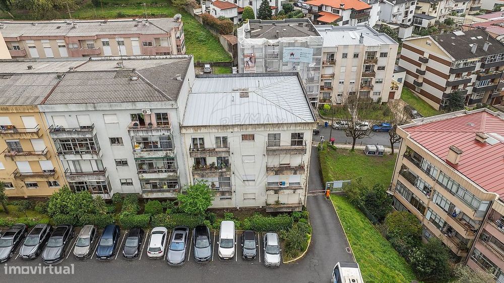 Apartamento T3 com lugar de garagem, em S. Victor, Braga!