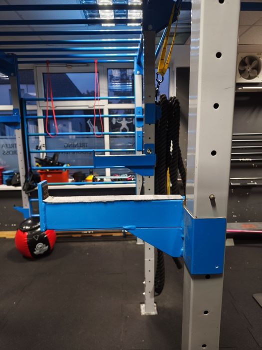 Rig, brama treningowa