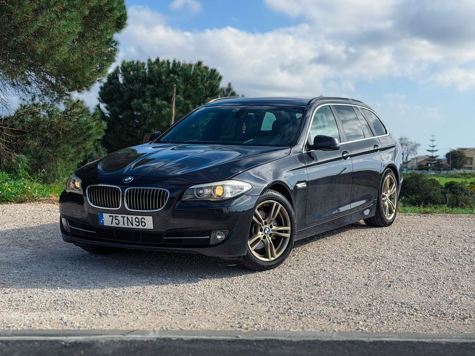 BMW 520d Auto 190cv | 2012 | Bola Reboque Automática | CarPlay