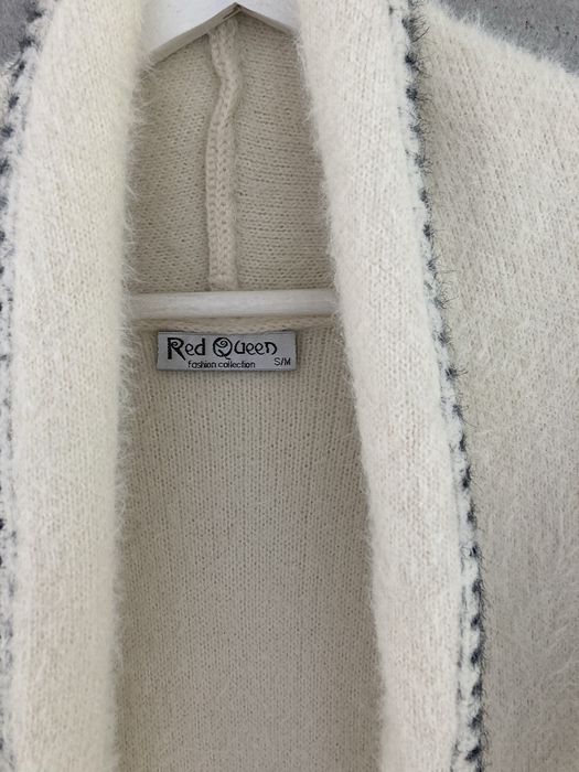 Sweter damski tupu kardigan