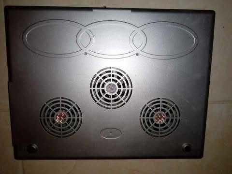 base de arrefecimento para computador